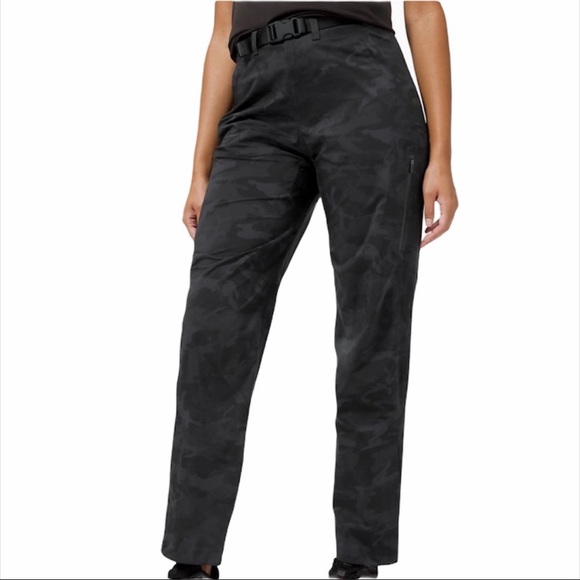 lululemon athletica Pants - Lululemon Break a Trail Pant in Camo